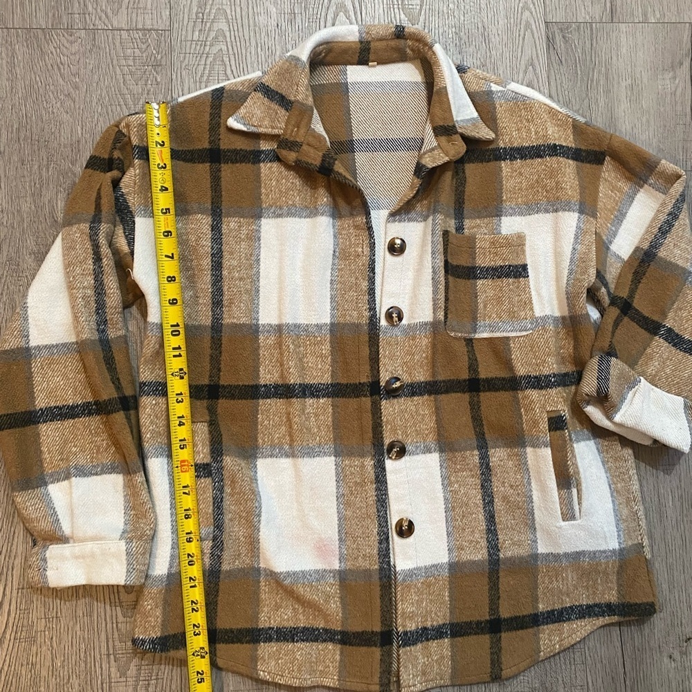 Women’s Tan Black Ivory Button Up Plaid Shacket, L or Large - Picture 4 of 11